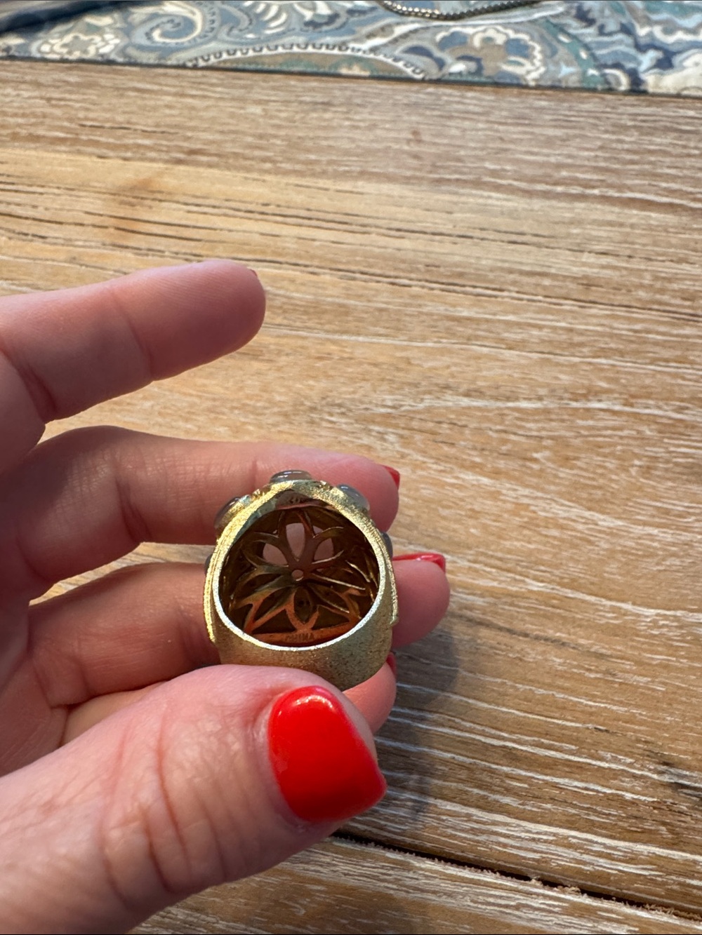 Statement Cocktail Ring - Picture 4 of 6